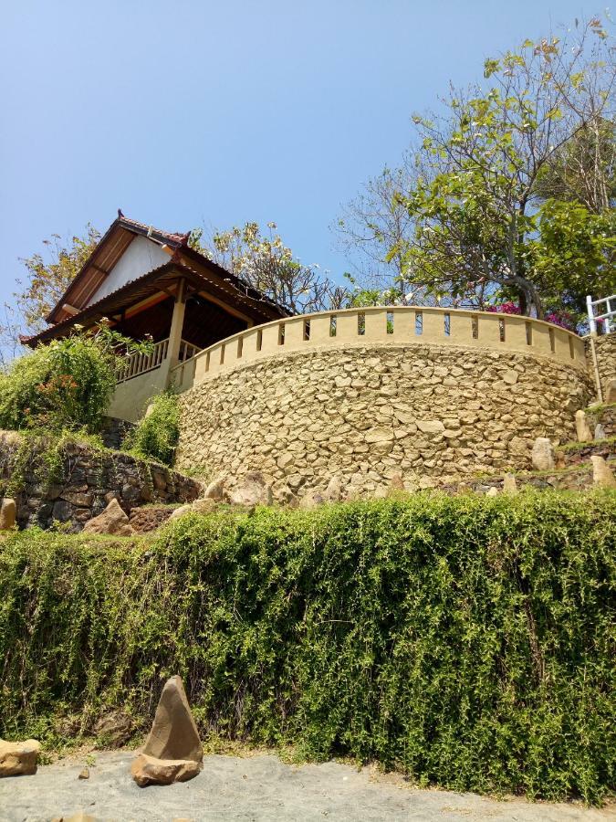 Stairway To Heaven Bungalows And Restaurant Amed Exteriér fotografie